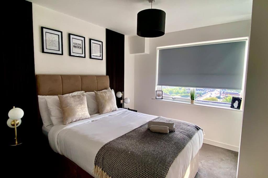 Prime Suite 2 Bedroom Apartment With Rooftop Terrace Манчестер Екстер'єр фото